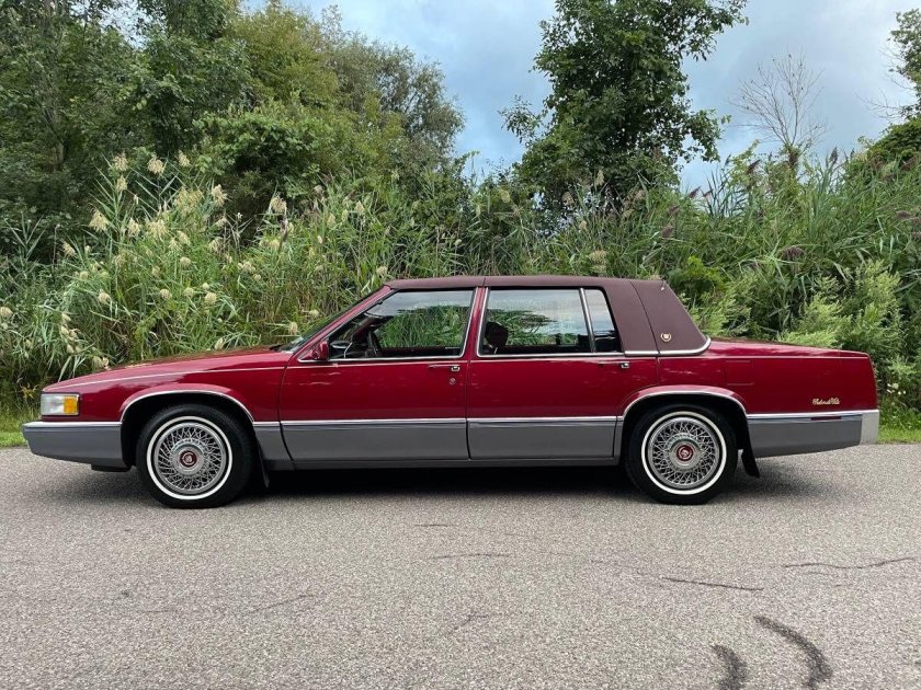 Кадиллак девиль 1989