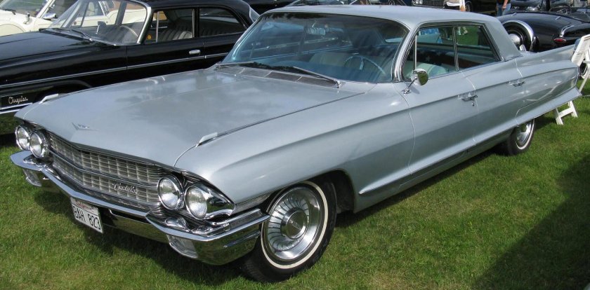 Cadillac Deville 1 поколение