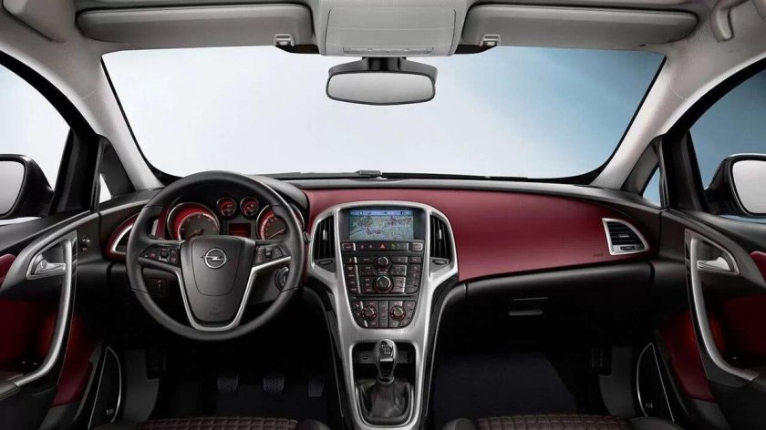 Opel Astra GTC салон