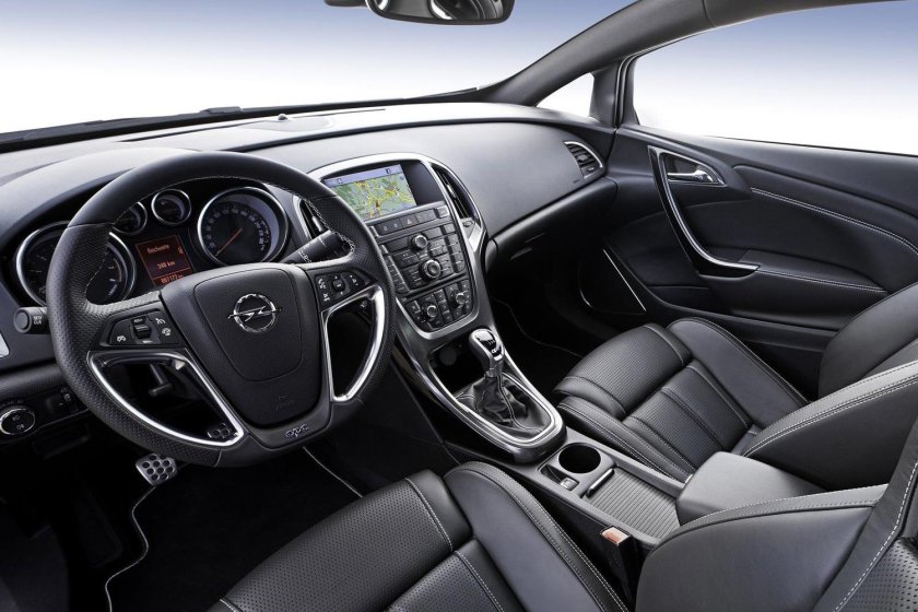 Opel Insignia OPC 2021