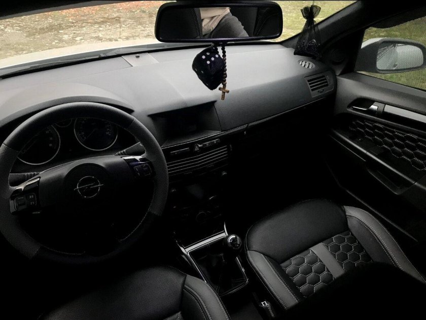 Опель Астра g 1.6 салон