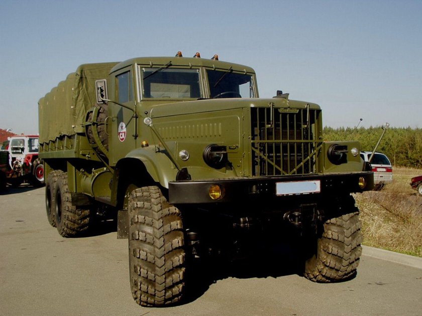 КРАЗ 255 военный