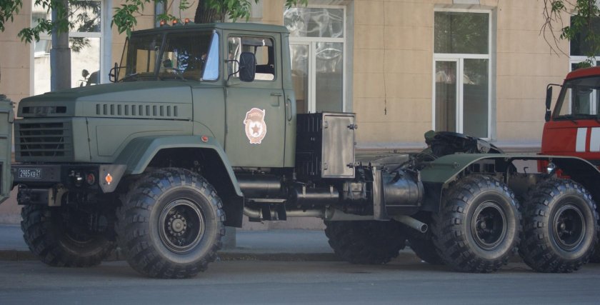КРАЗ 260 тягач