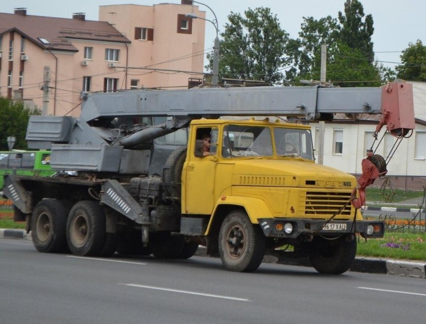 КРАЗ 250 автокран