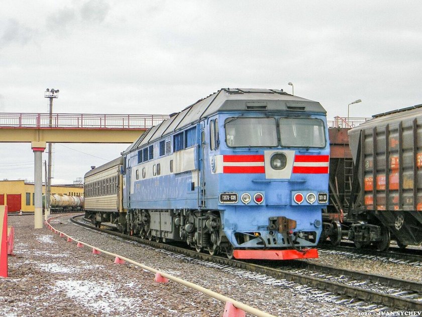 Пассажирский тепловоз тэп70