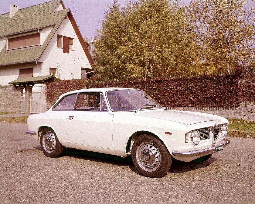 Gt (105_) Alfa Romeo