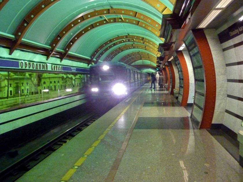 Станция метро Обводный канал Санкт-Петербург