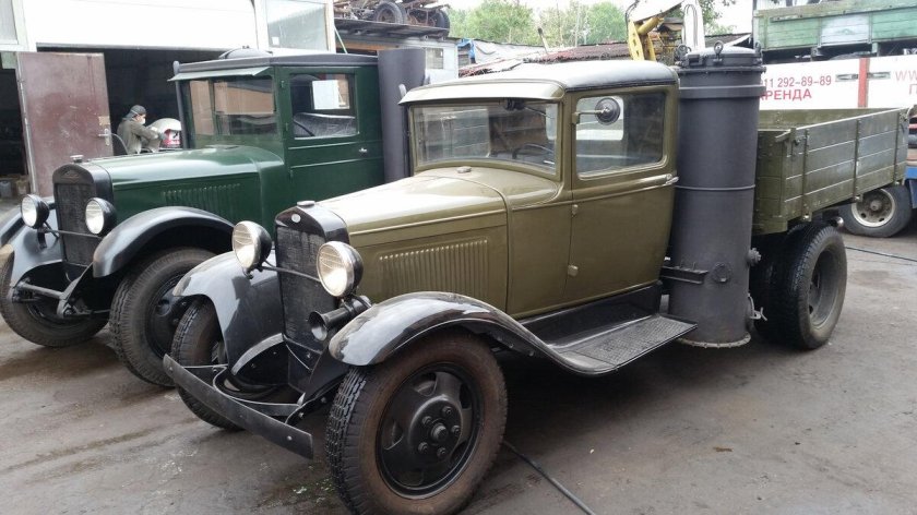 Газогенераторный грузовик ГАЗ-42