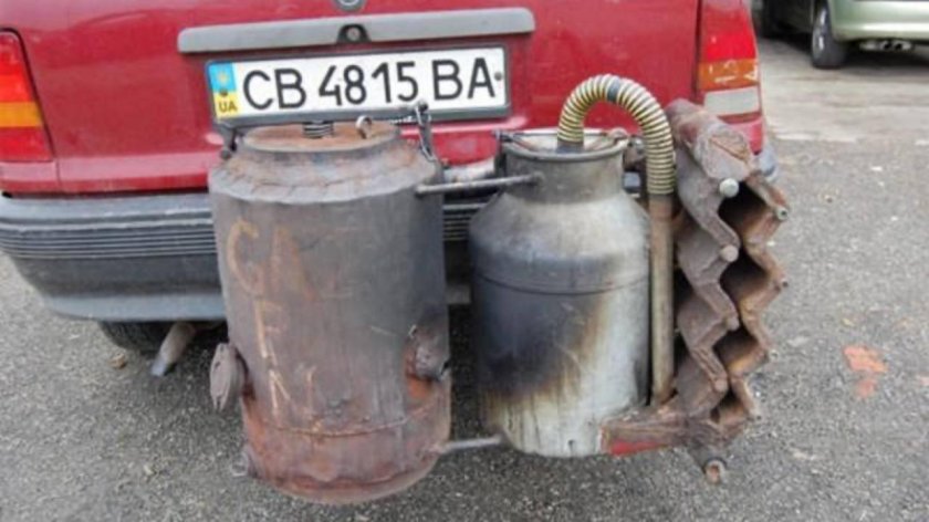 Газген машина на дровах