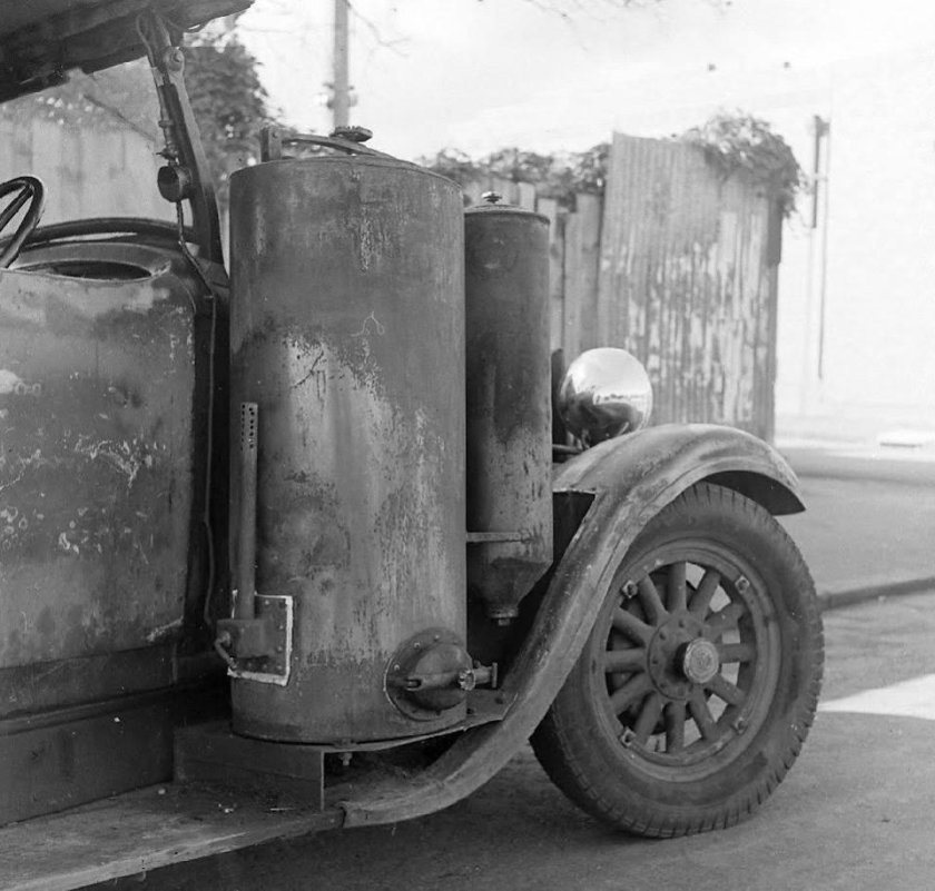 ГАЗ-51 газогенератор на дровах