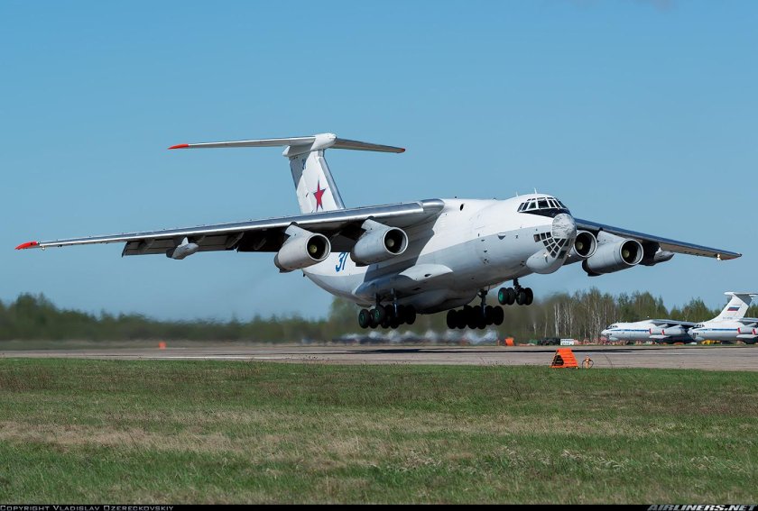 Ил 78