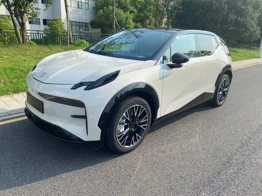 Зикр х электромобиль