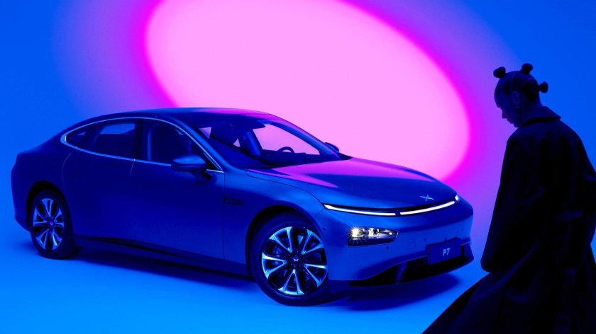 Китайский электромобиль zeekr