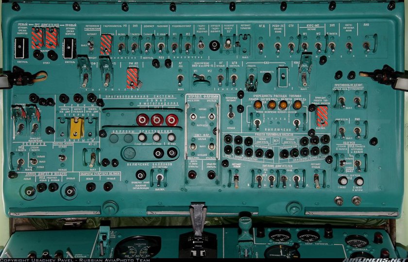 Приборная панель ту 154