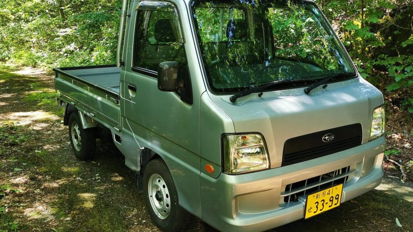 Субару самбар трак