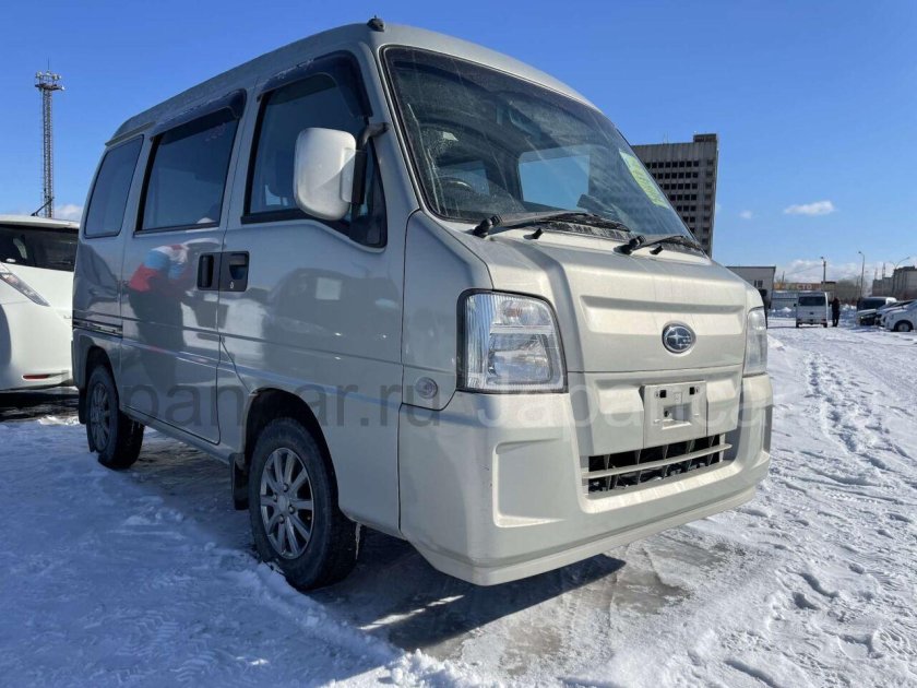 Nissan Caravan 2001