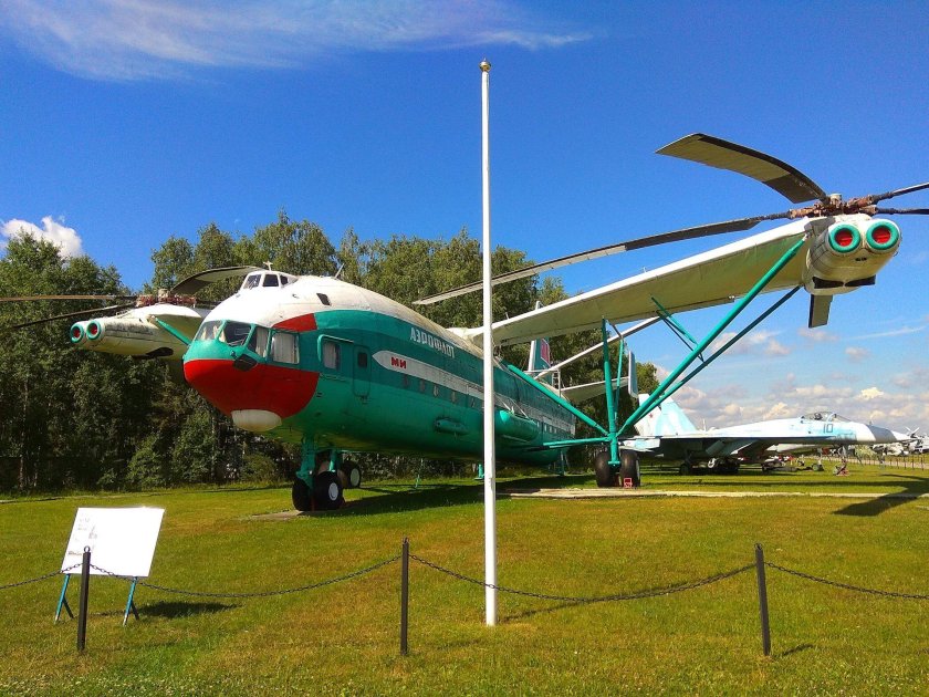 Ми-12 вертолёт