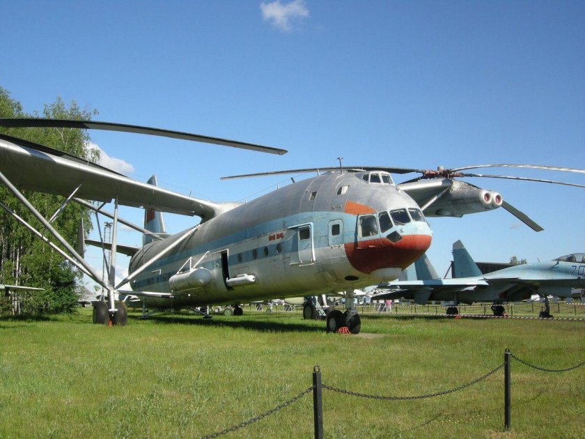 Ми-12 вертолёт