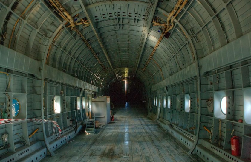 Ми-12 вертолёт