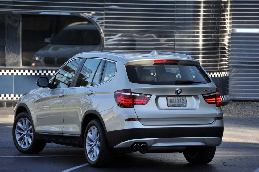 BMW x3 2011