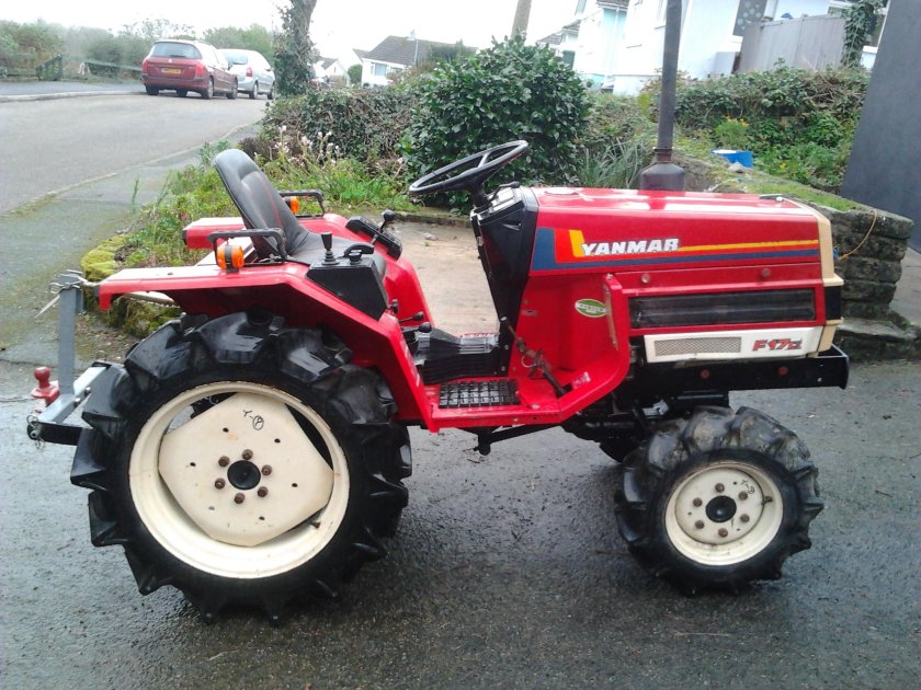 Минитрактор Янмар f17d