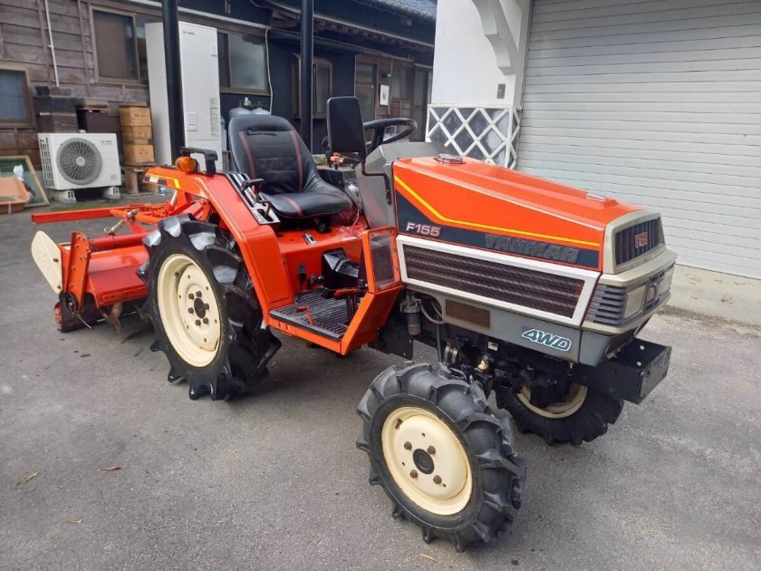 Минитрактор японский