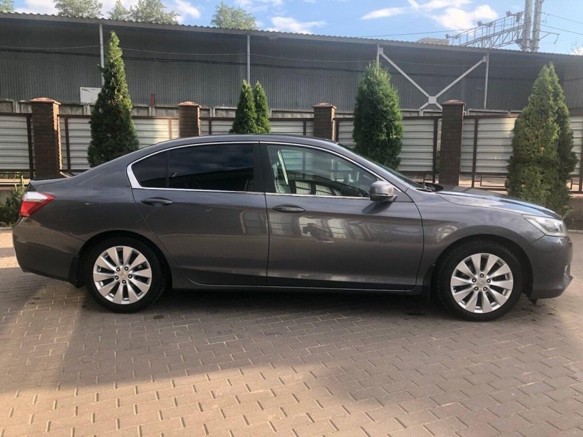 Хонда аккорд 2013