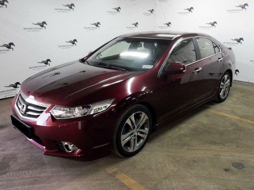 Honda Accord 10 Рестайлинг