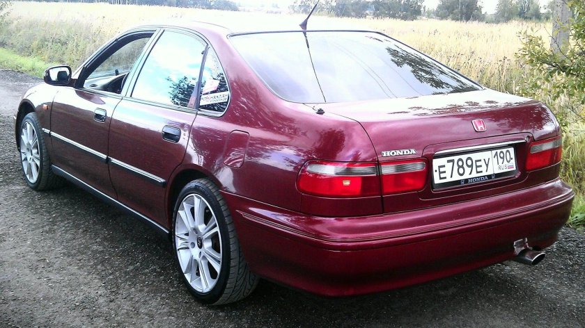 Honda Accord 5 1998