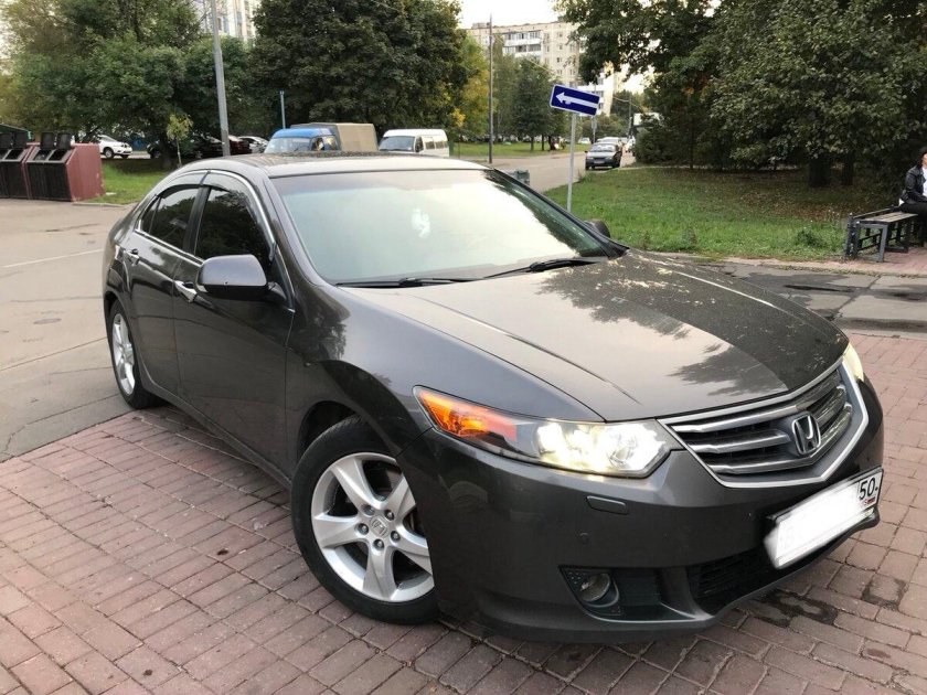 Honda Accord 8 2.4