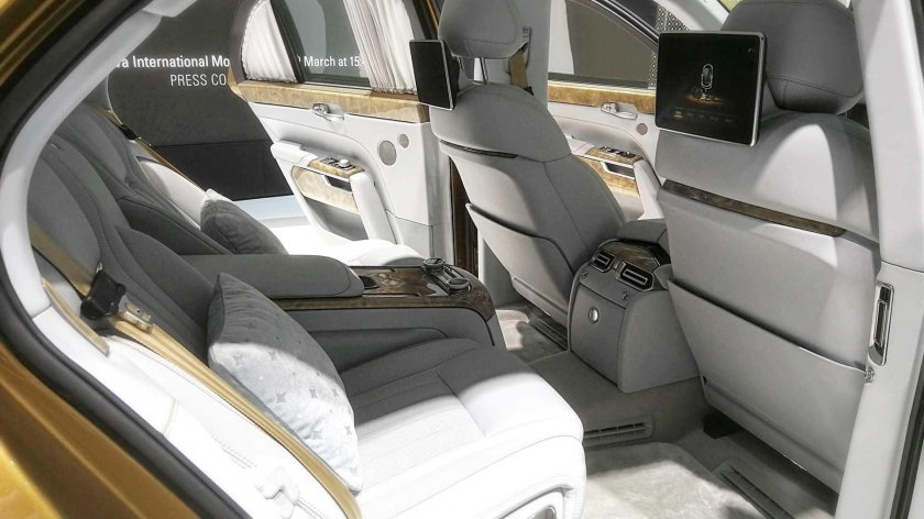 Аурус Сенат лимузин салон