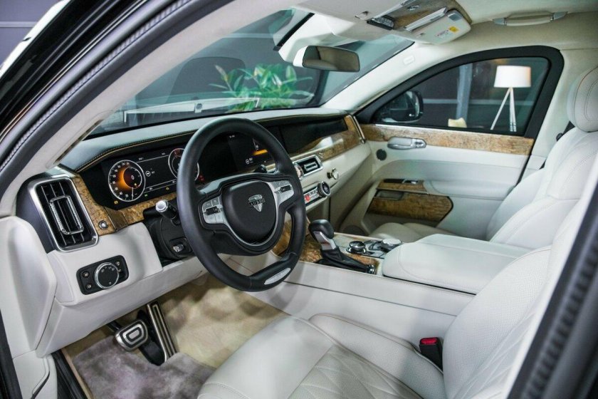 Аурус Сенат салон