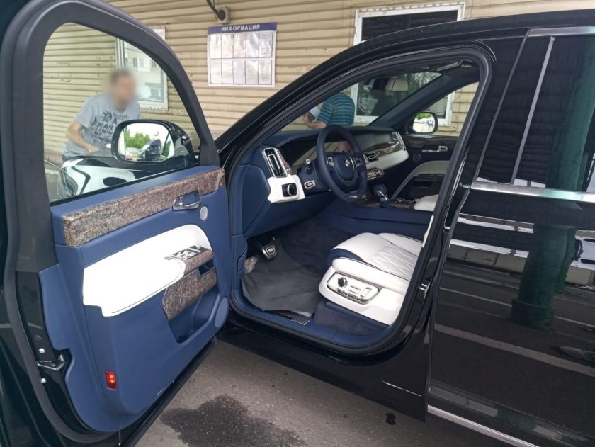 Аурус Сенат с600 салон
