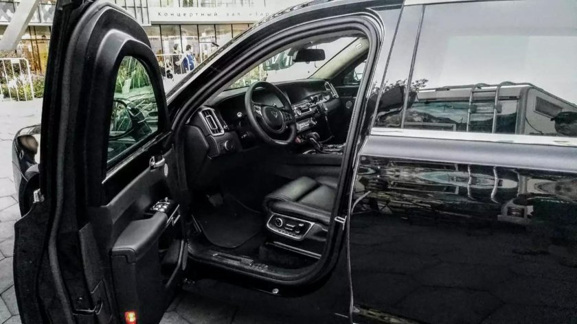 Аурус Сенат кортеж