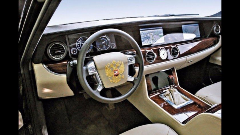 Лимузин президента Путина Аурус