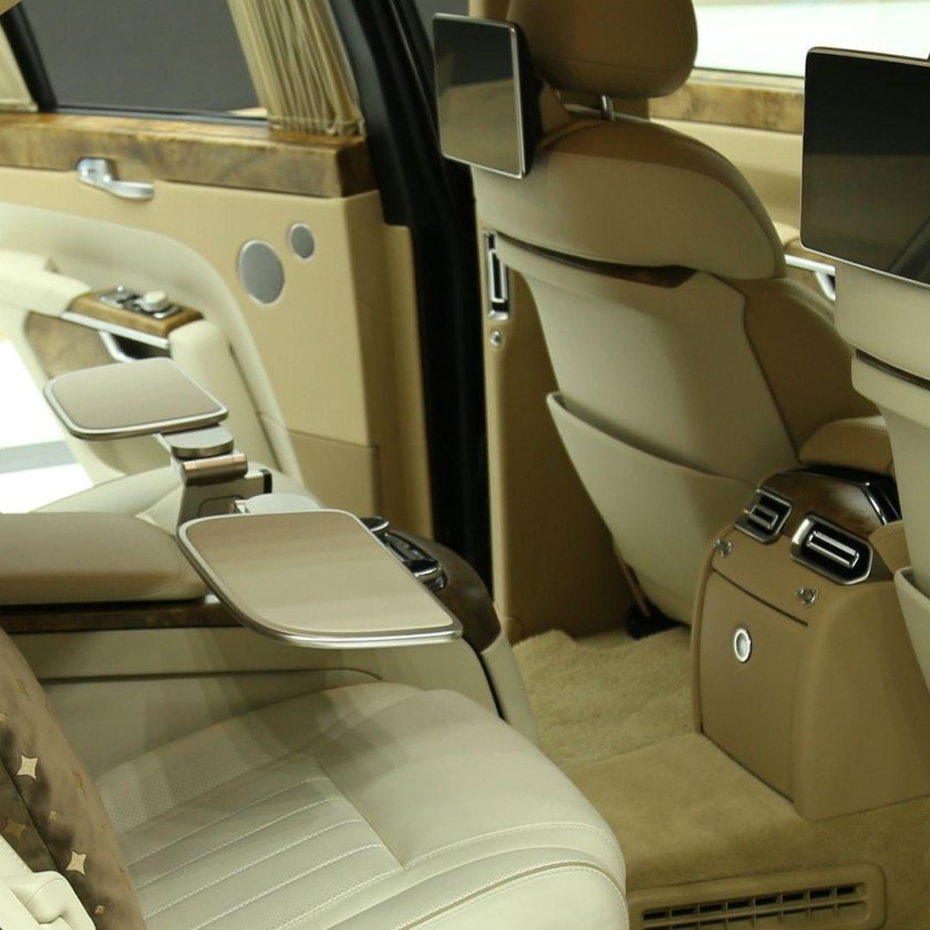 Аурус Сенат интерьер