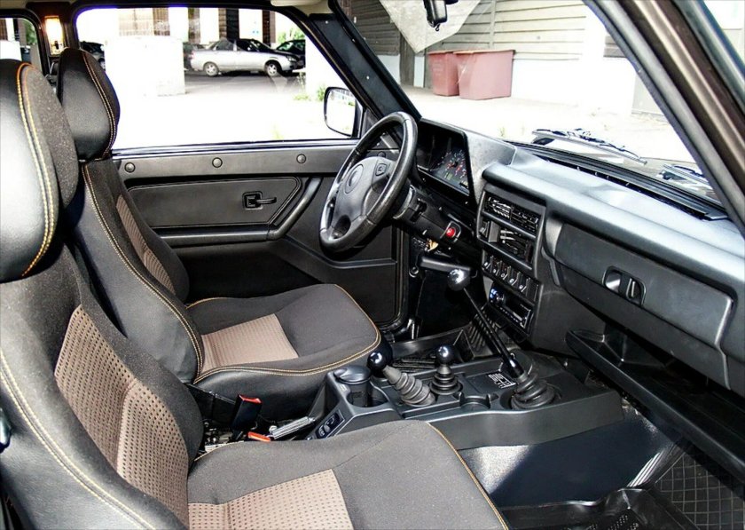 Лада Нива Урбан 4х4 салон