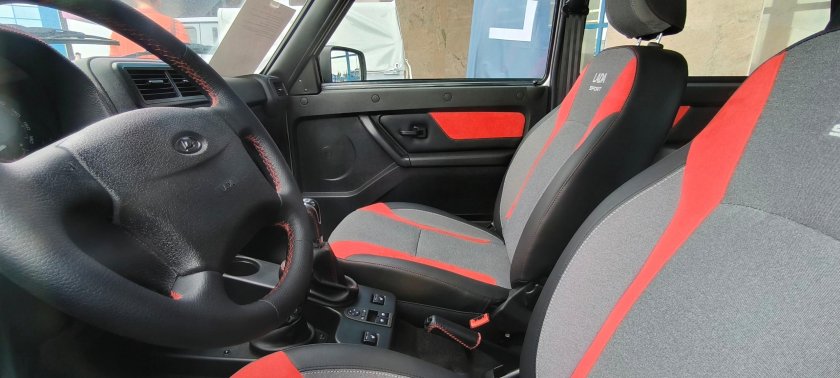 Лада нива спорт салон