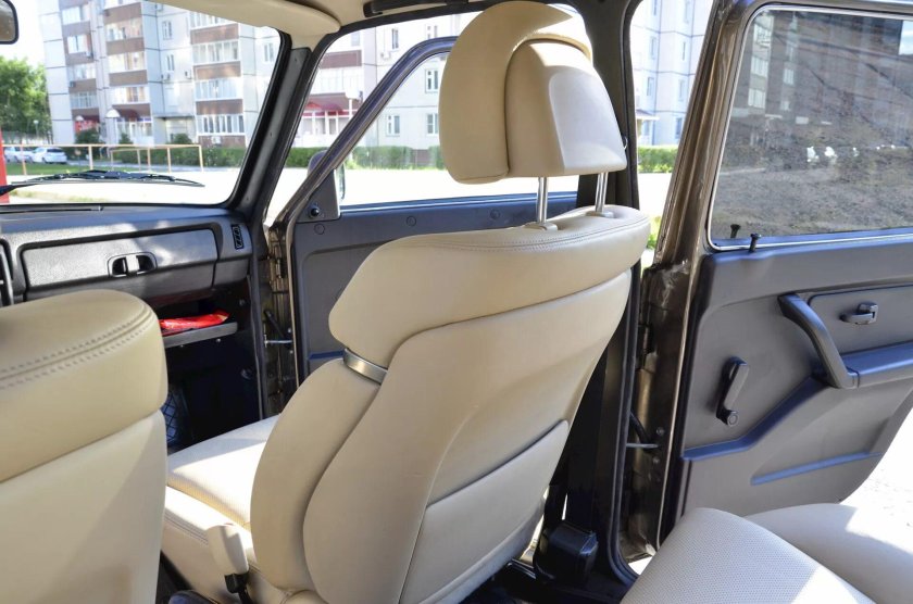 ВАЗ 2131 кожаный салон