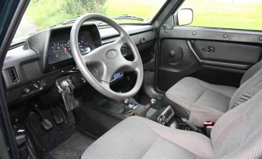 Лада Нива Урбан 4х4 салон