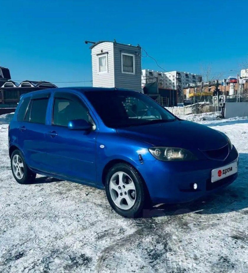 Мазда демио 2003