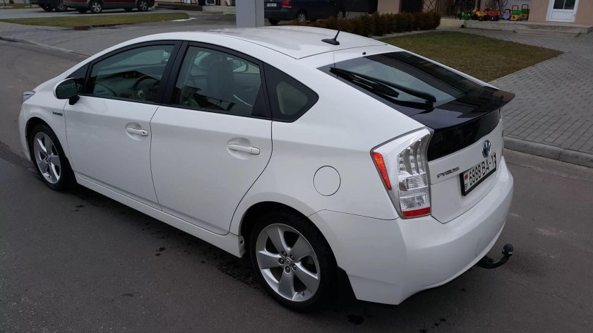 Toyota Prius 30