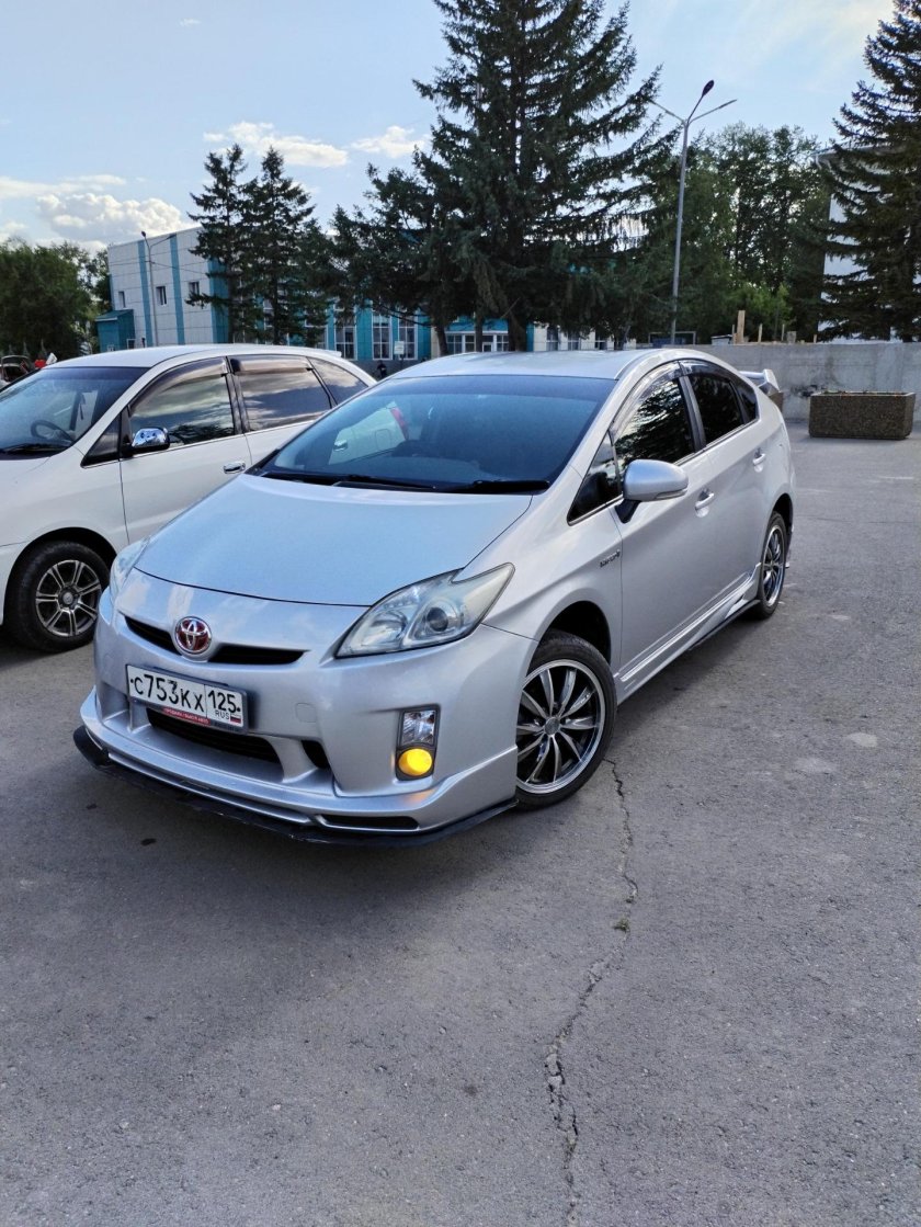 Обвес Toyota Prius 30