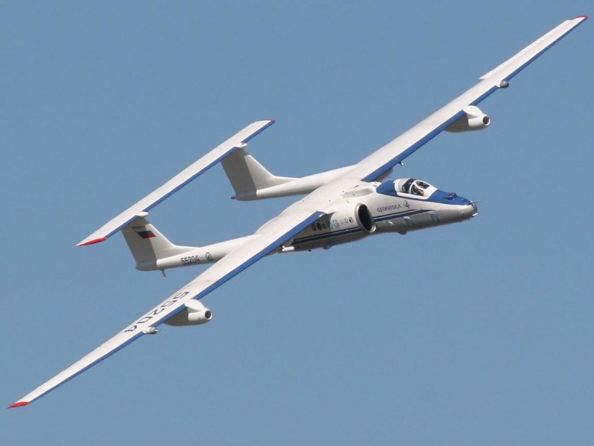 Самолёт геофизика м-55