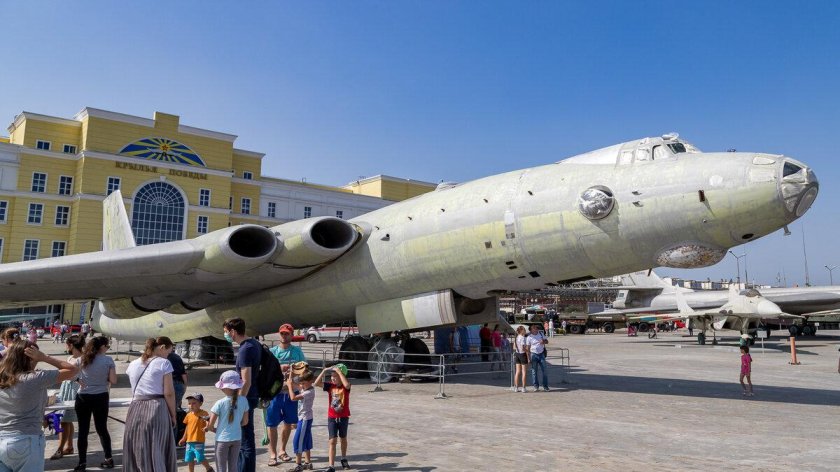 Бомбардировщик м-4 в верхней Пышме