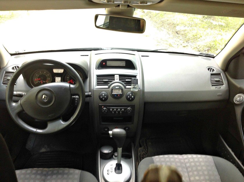 Рено Меган 2 салон