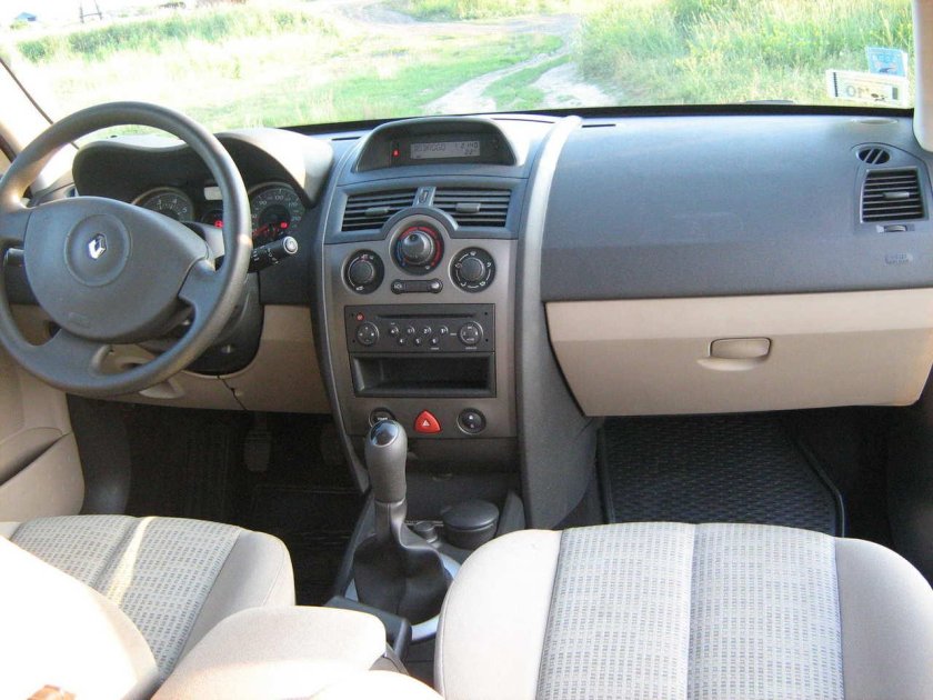 Меган 2 салон 2006