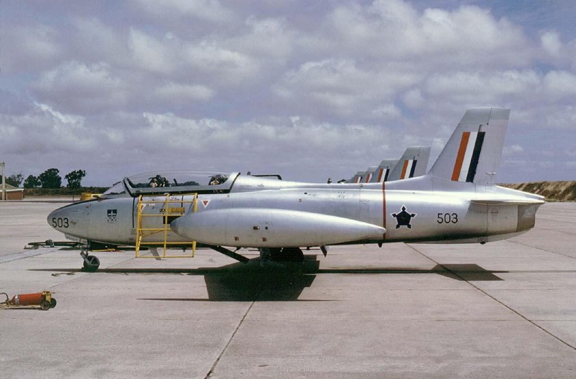 Aermacchi MB-326