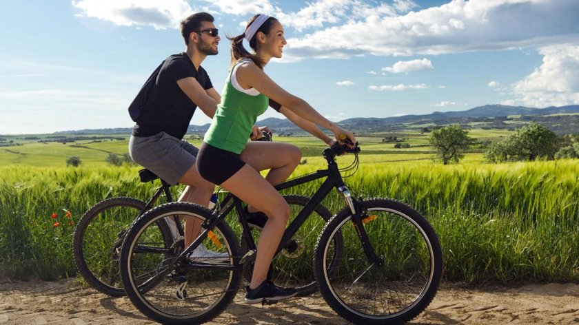 Катание на велосипеде