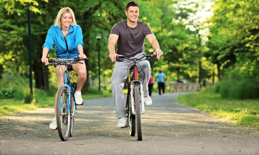 Катание на велосипеде